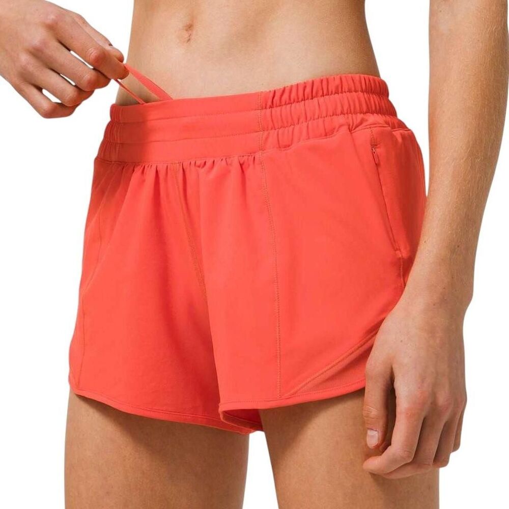 Lululemon Hotty Hot Low Rise Short 4" in Carnation Red